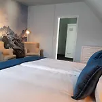 Herrloh Hotel 3*