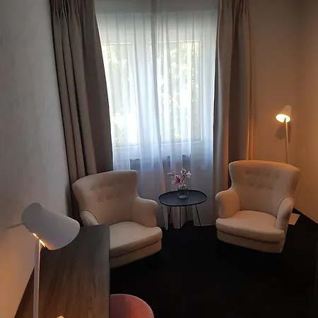 Herrloh 3*