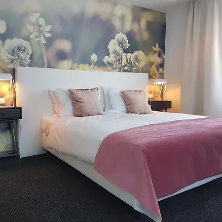 Herrloh Szálloda 3*